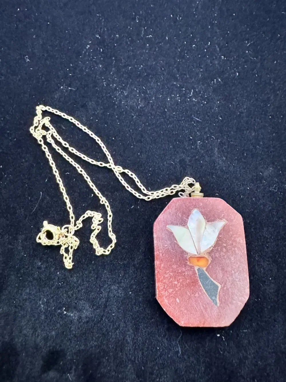 Vintage Soap Stone Carved Pendant Floral Design Mother of Pearl Inlay Necklace